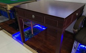 温泉麻将桌