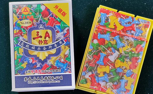 温泉扑克批发采购指南与产品质量识别要点解析